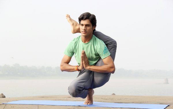 Comment planifier une retraite de yoga en Inde avec des cours de méditation?